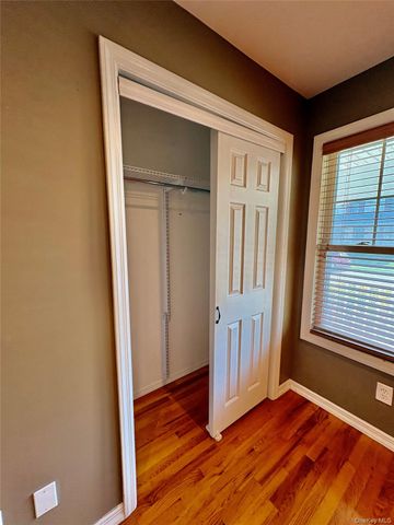 14 Madison Avenue, Rockville Centre, NY 11570