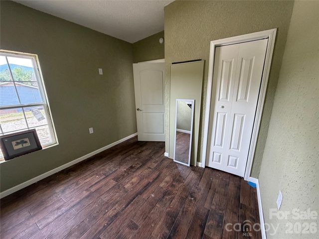 68 Circle Drive, Marion, NC 28752