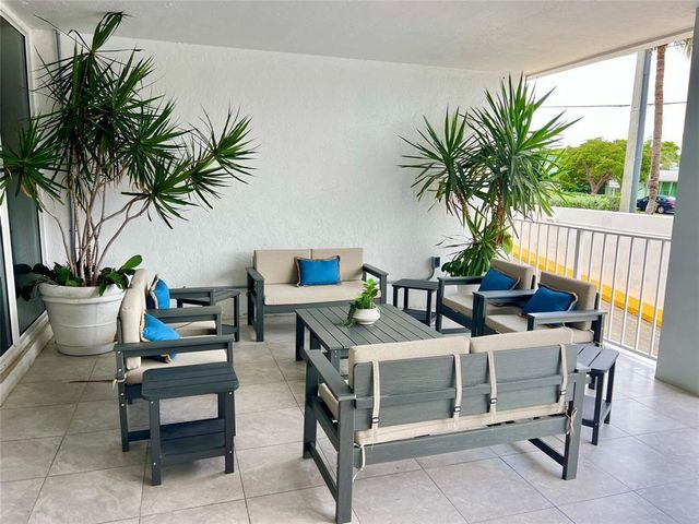 800 SE 20th Ave 1110, Deerfield Beach, FL 33441