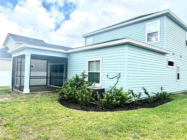 1990 NW 44 COURT ROAD, Ocala, FL 34482