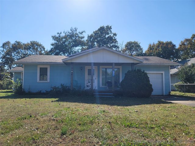 416036 La Vista Drive, Checotah, OK 74426