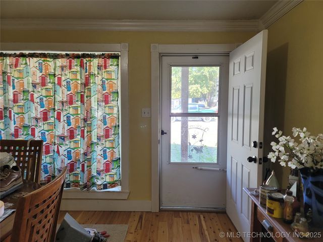 416036 La Vista Drive, Checotah, OK 74426