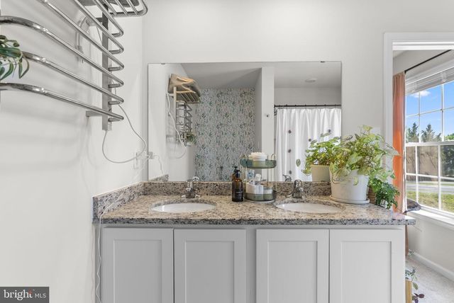 8656 WALTER MARTZ RD, Frederick, MD 21702