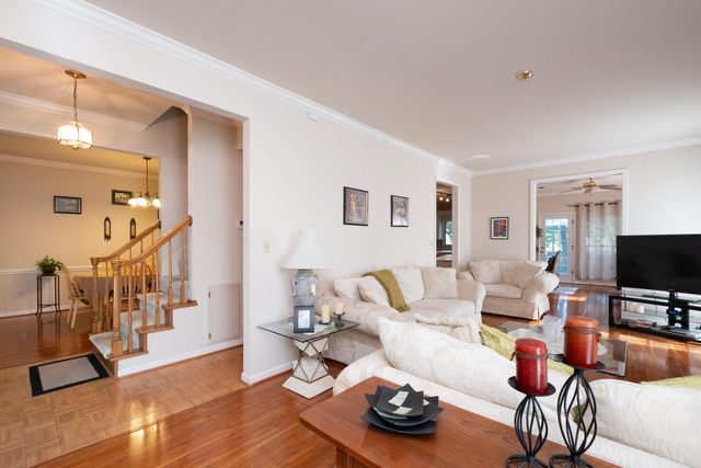 10 Cedar Branch Drive, Little Rock, AR 72223