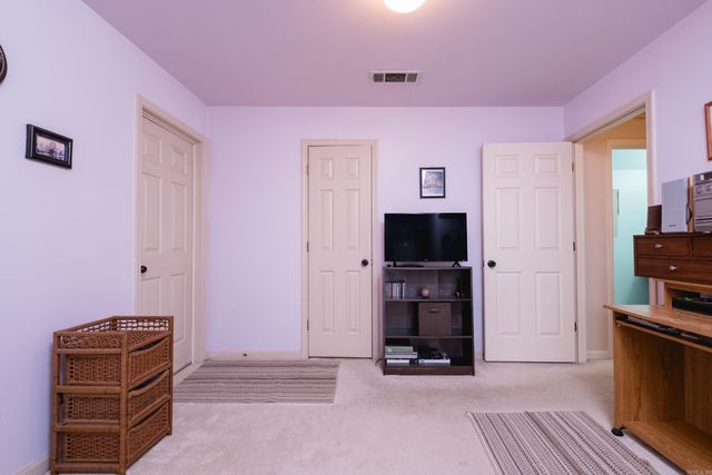 10 Cedar Branch Drive, Little Rock, AR 72223