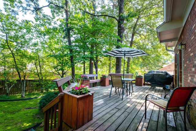 10 Cedar Branch Drive, Little Rock, AR 72223