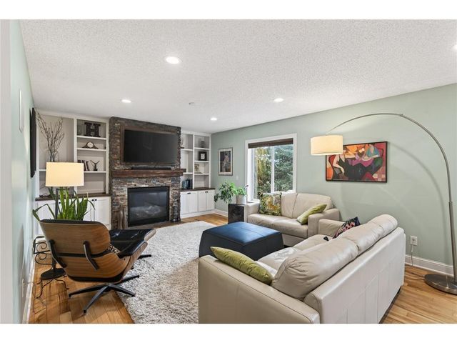 3308 Wild Horse Pass NW, Prior Lake, MN 55372