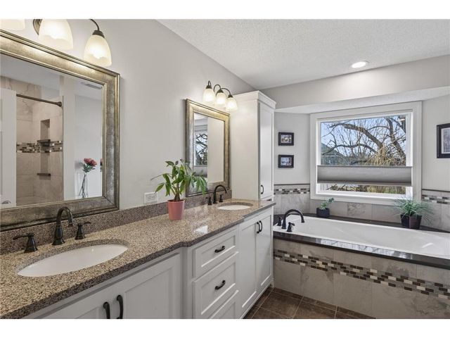 3308 Wild Horse Pass NW, Prior Lake, MN 55372