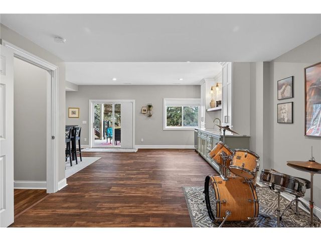 3308 Wild Horse Pass NW, Prior Lake, MN 55372