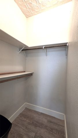 145 N Kealy Street 2, Lewisville, TX 75057