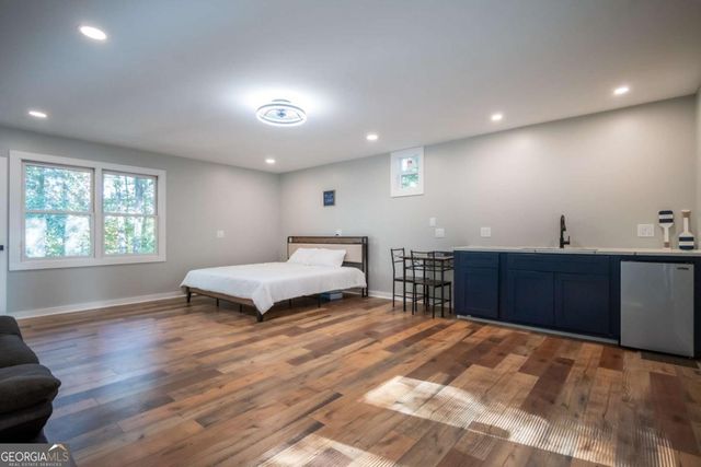 250 Harbor Heights Circle, Lavonia, GA 30553