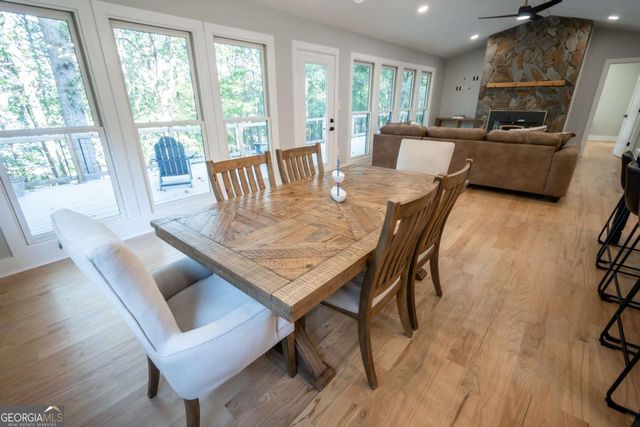 250 Harbor Heights Circle, Lavonia, GA 30553