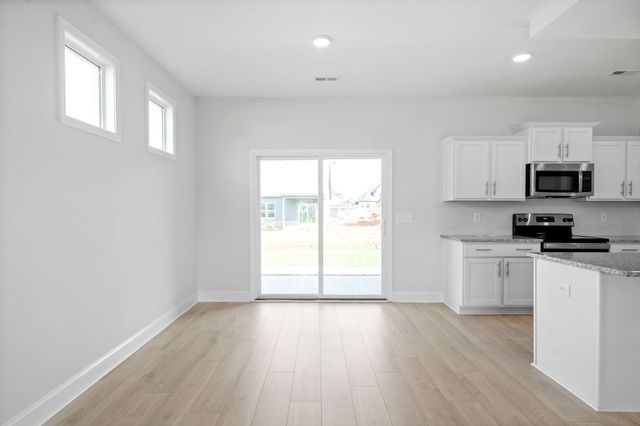 2640 Rafiki Drive, Clarksville, TN 37042