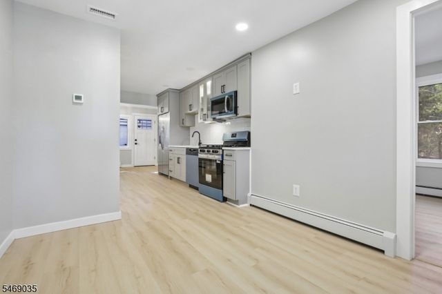 74 Nakomis Path, Lincoln Park Boro, NJ 07035