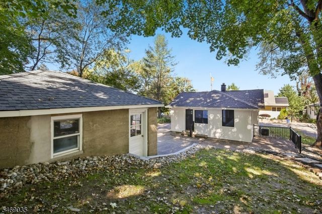 74 Nakomis Path, Lincoln Park Boro, NJ 07035