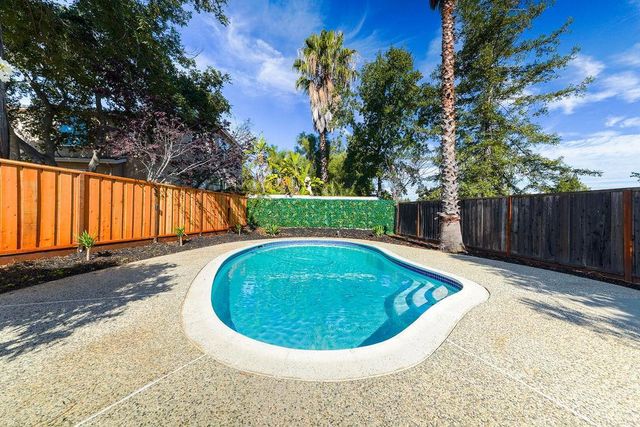 17293 Sereno Court, Monte Sereno, CA 95030