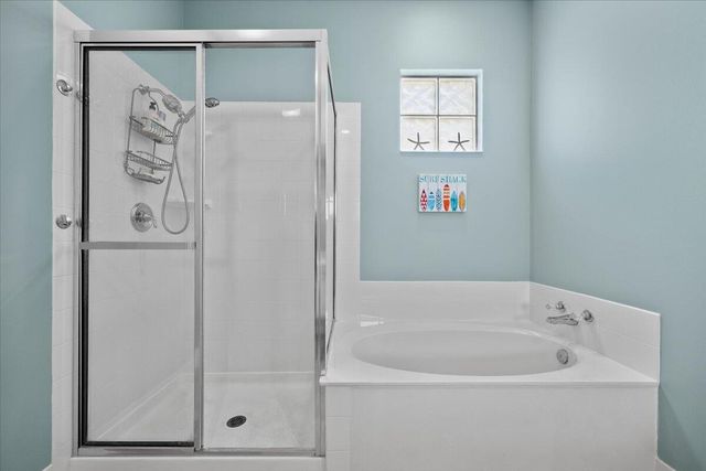 227 Caravelle Drive, Jupiter, FL 33458