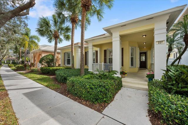 227 Caravelle Drive, Jupiter, FL 33458