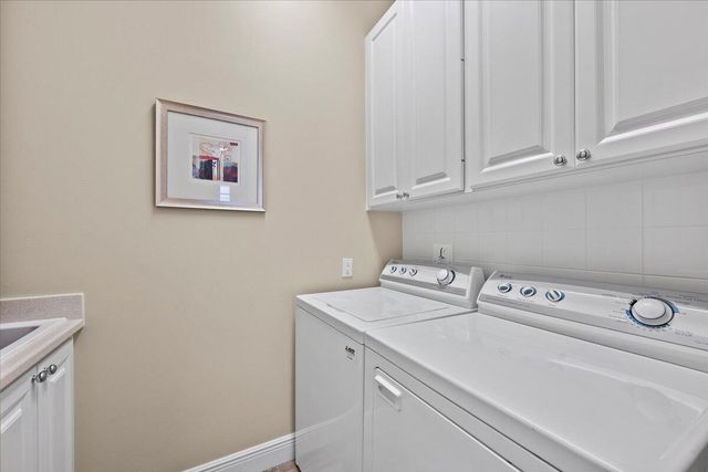 227 Caravelle Drive, Jupiter, FL 33458