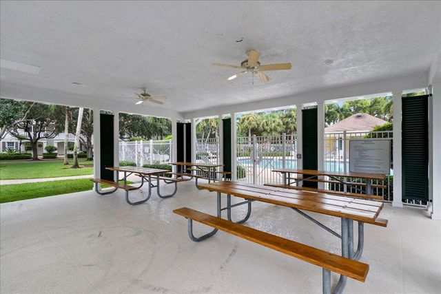 227 Caravelle Drive, Jupiter, FL 33458