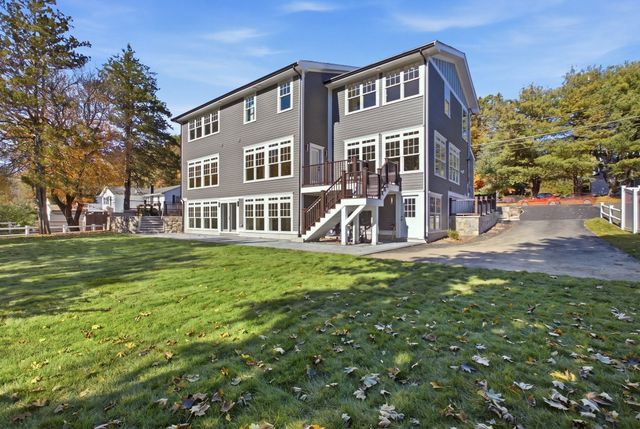 40 Elm Street, North Reading, MA 01864