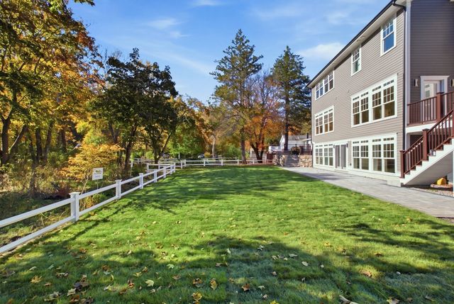 40 Elm Street, North Reading, MA 01864