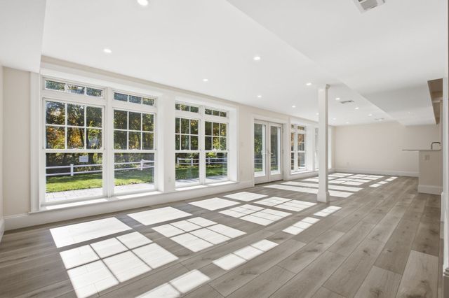 40 Elm Street, North Reading, MA 01864