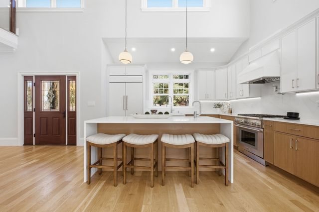 40 Elm Street, North Reading, MA 01864