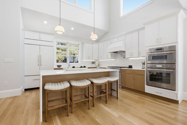 40 Elm Street, North Reading, MA 01864