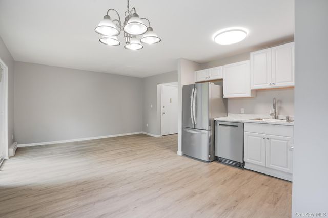 15 Fern Court D, Fishkill, NY 12524