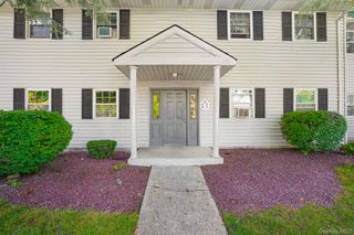 15 Fern Court D, Fishkill, NY 12524