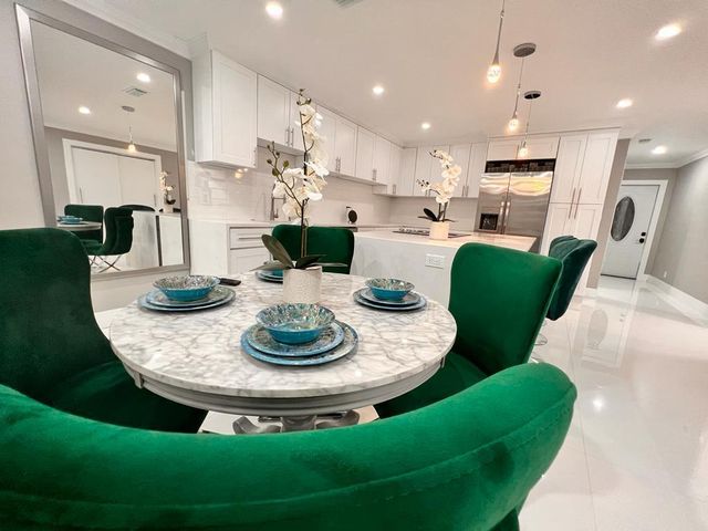 51 Lariat Circle, Boca Raton, FL 33487