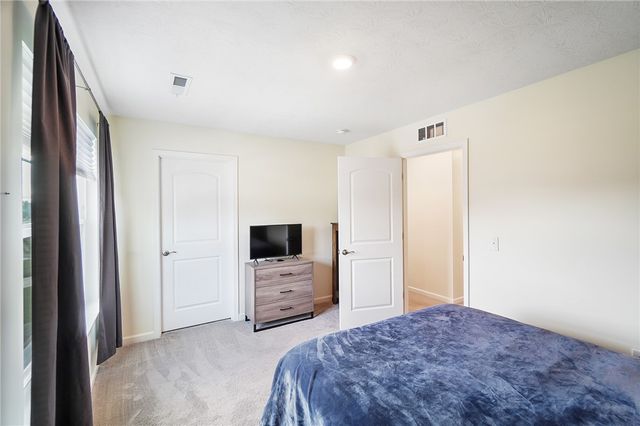4113 Silver Oak Way, Dayton, OH 45424