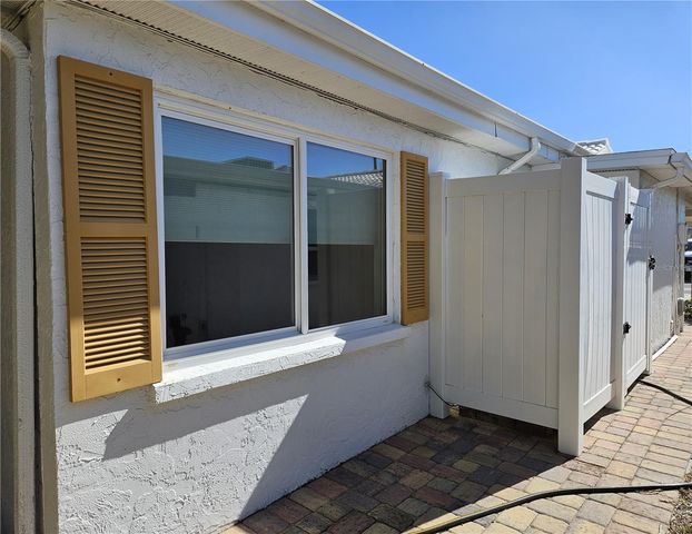 805 SPANISH DRIVE N, Longboat Key, FL 34228