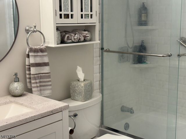 88 Lenape Trl, Washington Boro, NJ 07882