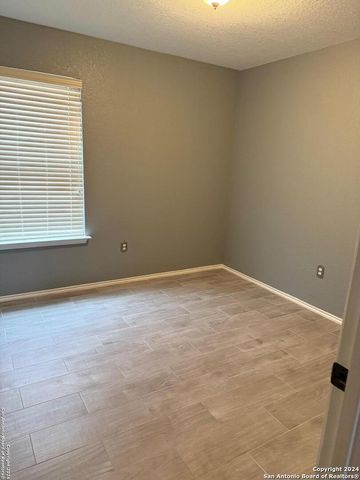 8203 Copper Gate, Converse, TX 78109