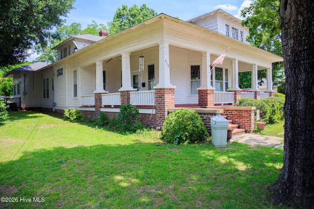 215 S Randolph Street, Rockingham, NC 28379