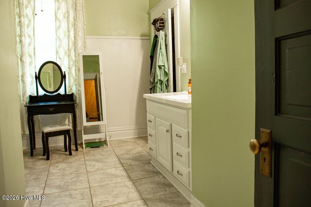 215 S Randolph Street, Rockingham, NC 28379