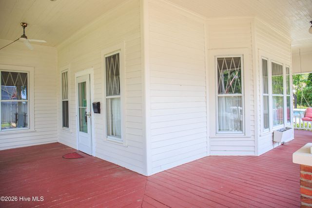 215 S Randolph Street, Rockingham, NC 28379