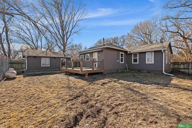 1305 Campanile Road, Waterloo, NE 68069