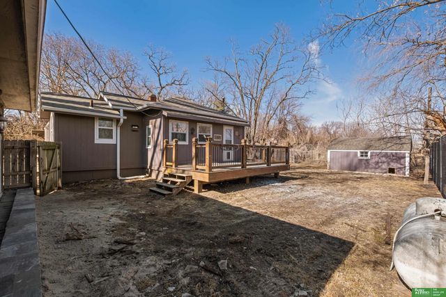 1305 Campanile Road, Waterloo, NE 68069