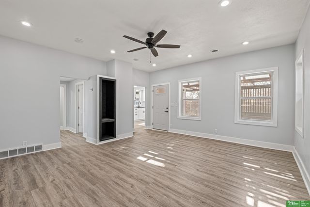 1305 Campanile Road, Waterloo, NE 68069