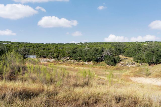 2021 Stagecoach Ranch RD, Dripping Springs, TX 78620