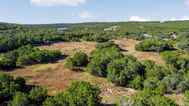 2021 Stagecoach Ranch RD, Dripping Springs, TX 78620