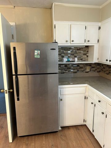 621 Miller Street, Young Harris, GA 30582