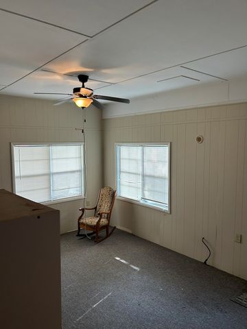 621 Miller Street, Young Harris, GA 30582