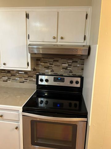 621 Miller Street, Young Harris, GA 30582