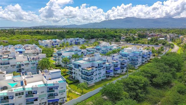 187 km 7 BO. MEDIANIA ALTA 401, Loiza, PR 00772