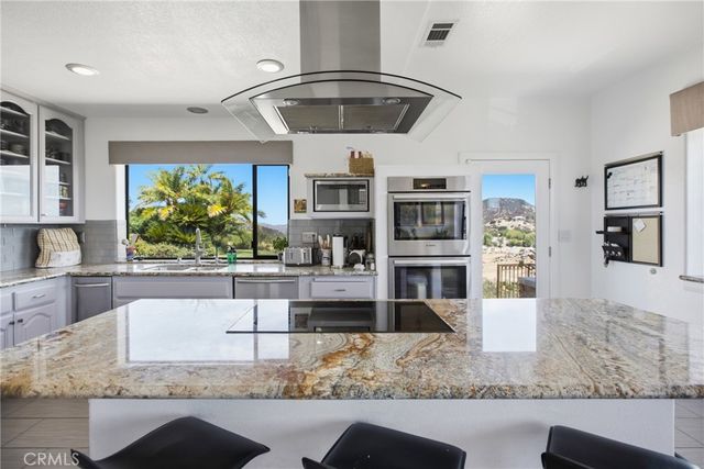 21384 Paseo Montana, Murrieta, CA 92562