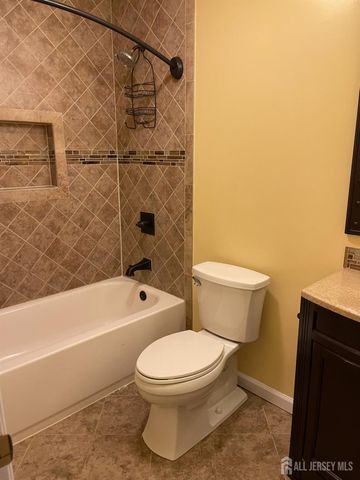 11 Bristol Drive, North Brunswick, NJ 08902